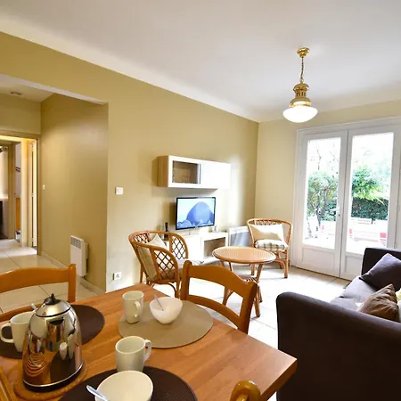 Villa Anlga - Hossegor Mitoyenne De Plain Pied Renovee Avec Jardinet Clos Et Terrasse *