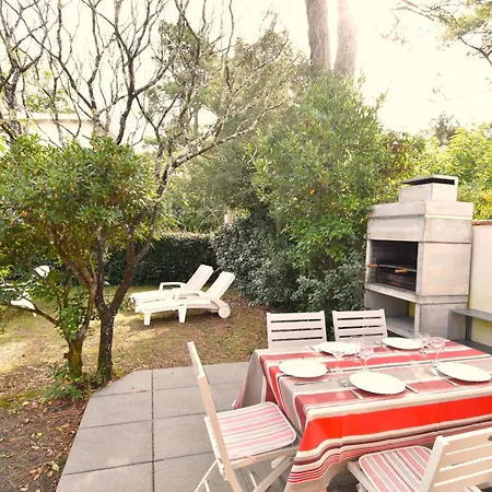 Villa Anlga - Hossegor Mitoyenne De Plain Pied Renovee Avec Jardinet Clos Et Terrasse *